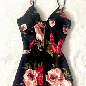 Floral mini